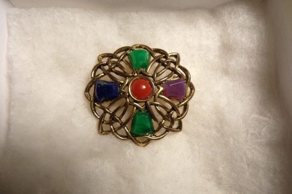 Product Image and Link for Vintage Soldor Sol Dor Multicolor Scottish Celtic Brooch 1 1/2″