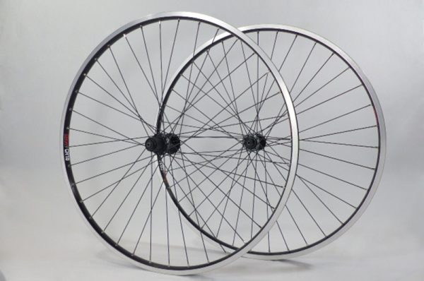 Product Image and Link for Classic handbuilt wheels from Vagari Cycling