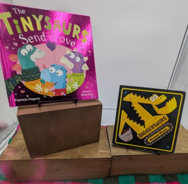 Product Image and Link for Dinosaur Book Mystery Gift Bundle