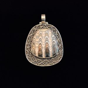 Product Image and Link for Sterling Silver Filigree Brown Anadara Pendant
