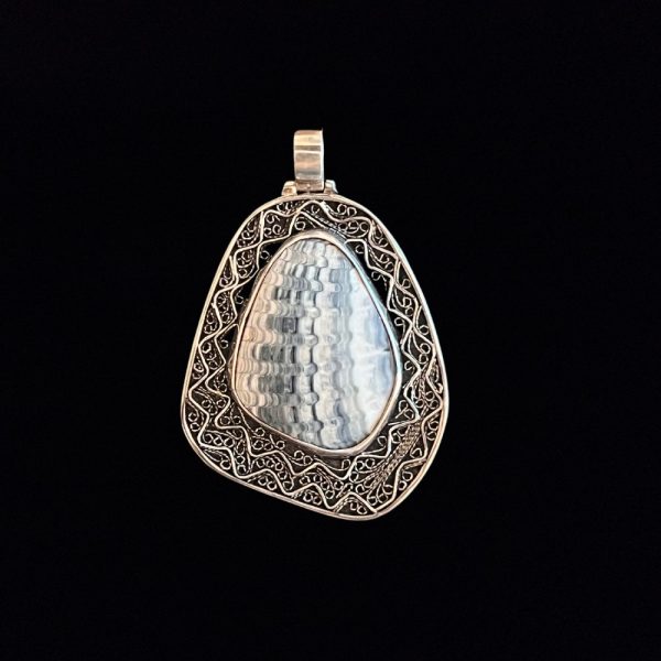 Product Image and Link for Sterling Silver Filigree Anadara Grey Pendant