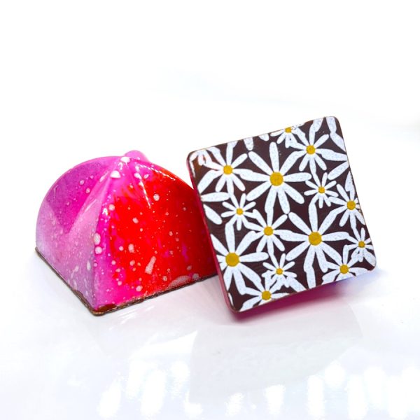 Product Image and Link for Artisan Handmade 6-Piece Chocolate Box