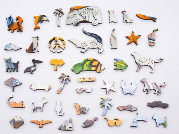 Product Image and Link for Dog Days Of Summer (250 Piece Wooden Jigsaw Puzzle)