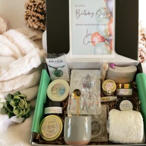 Product Image and Link for Skincare Gift Box