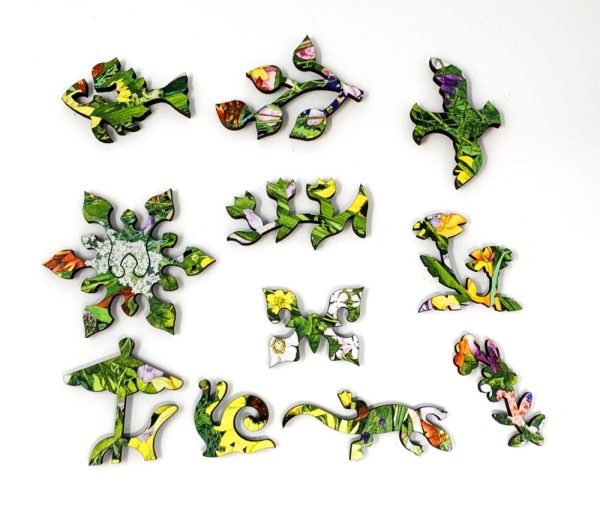 Product Image and Link for Look Who’s Hiding (50 Piece Mini Wooden Jigsaw Puzzle)