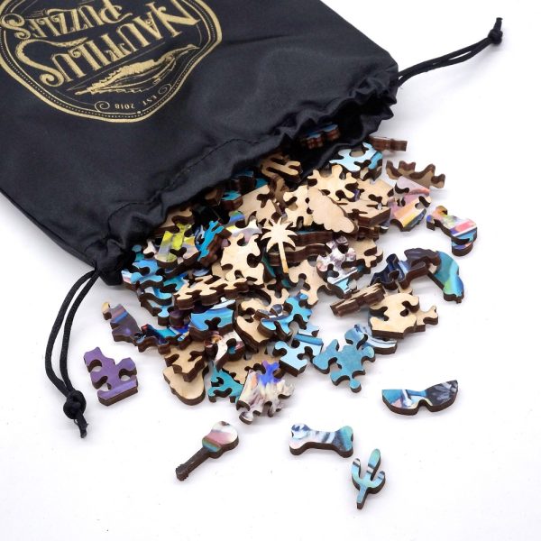 Product Image and Link for Bug Eyed (200 Piece Wooden Jigsaw Puzzle)