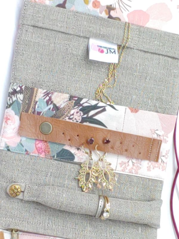 Product Image and Link for Floral Travel Jewelry Organizer