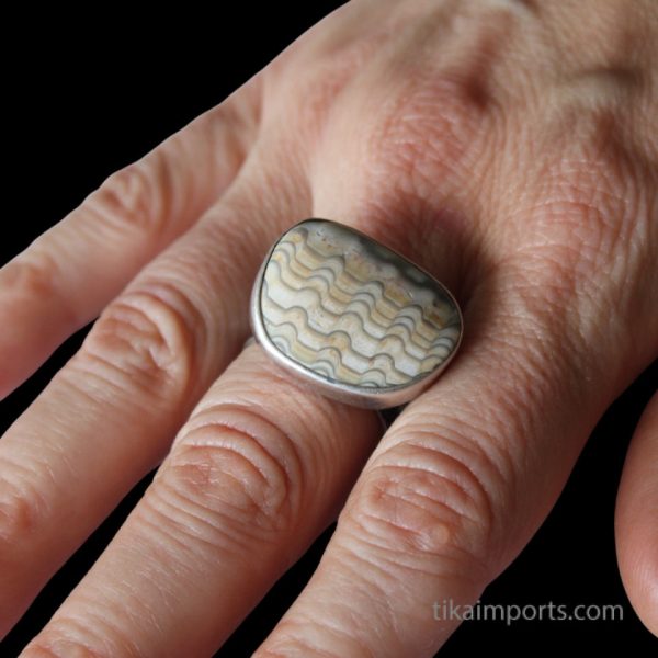 Product Image and Link for Sterling Silver Anadara Ring- Montara