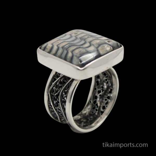 Product Image and Link for Sterling Silver Anadara Ring- Houda