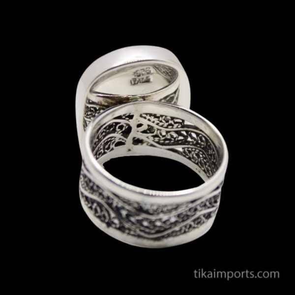 Product Image and Link for Sterling Silver Anadara Ring- Kiwandi