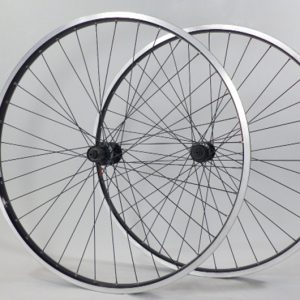Product Image and Link for Montoya XR handbuilt Wheels by Vagari Cycling