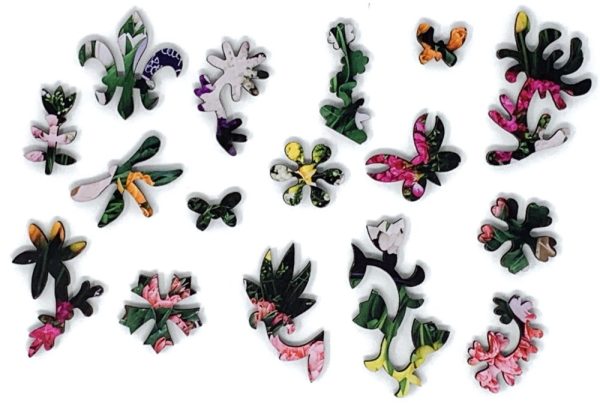 Product Image and Link for French Flower Market (122 Piece Wooden Jigsaw Puzzle)