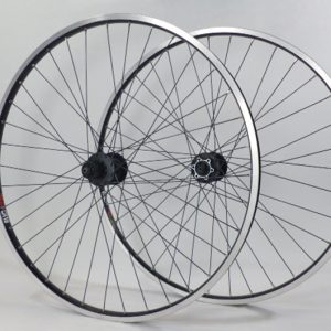 Product Image and Link for Lynx handbuilt Wheels by Vagari Cycling
