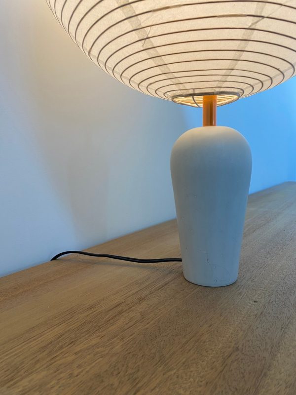 Product Image and Link for Lamp Uno