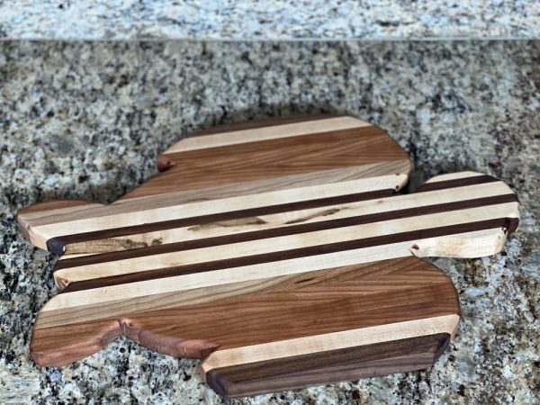 Product Image and Link for Sea Turtle Charcuterie/Cutting Board