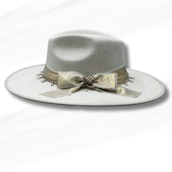 Product Image and Link for Isabel – Luxury Bridal Western Hat