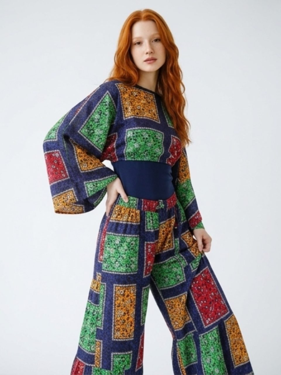 Product Image and Link for Crop top with pants