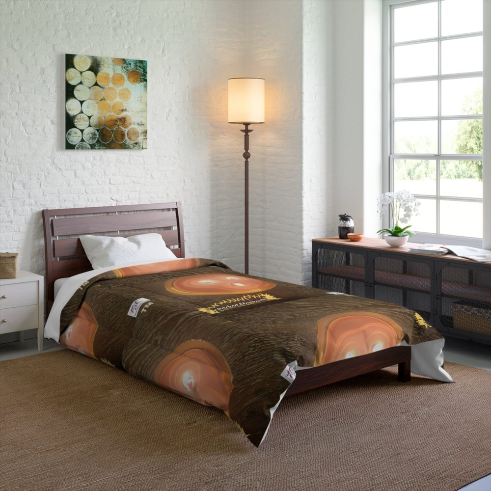 Product Image and Link for Comforter: “Shocked Monkey(tm)” – Four Sizes